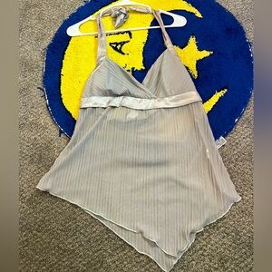 Beautiful flowy halter top! Reminds me of a fairy:)